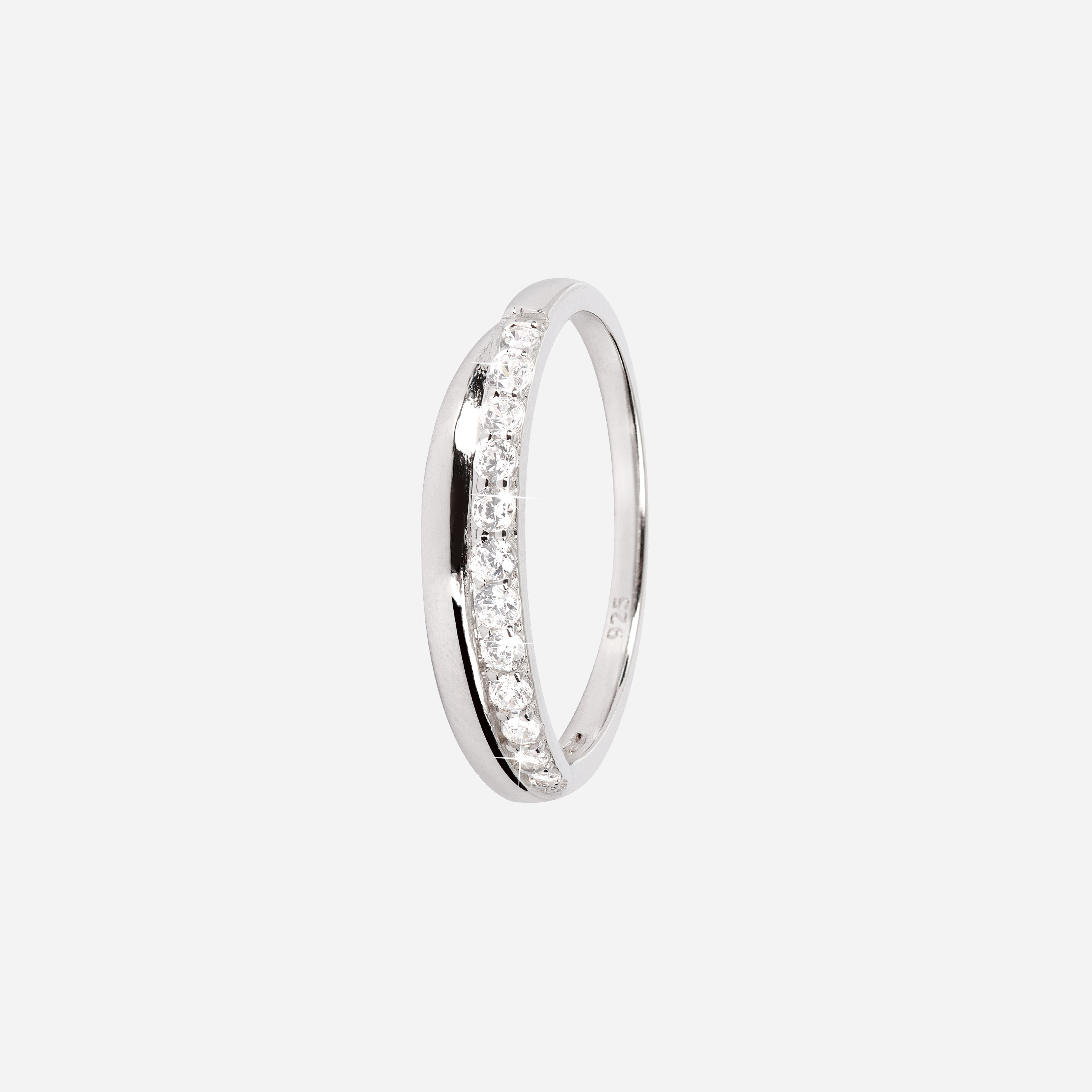 Ring i Sterling Silver med Kubisk Zirkonia