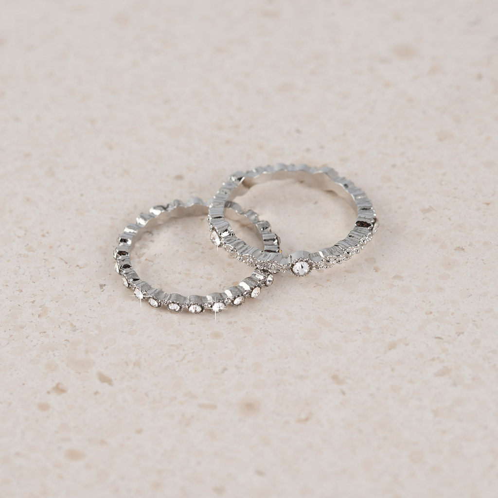 Silverfärgade ringar med stenar - 2 pack