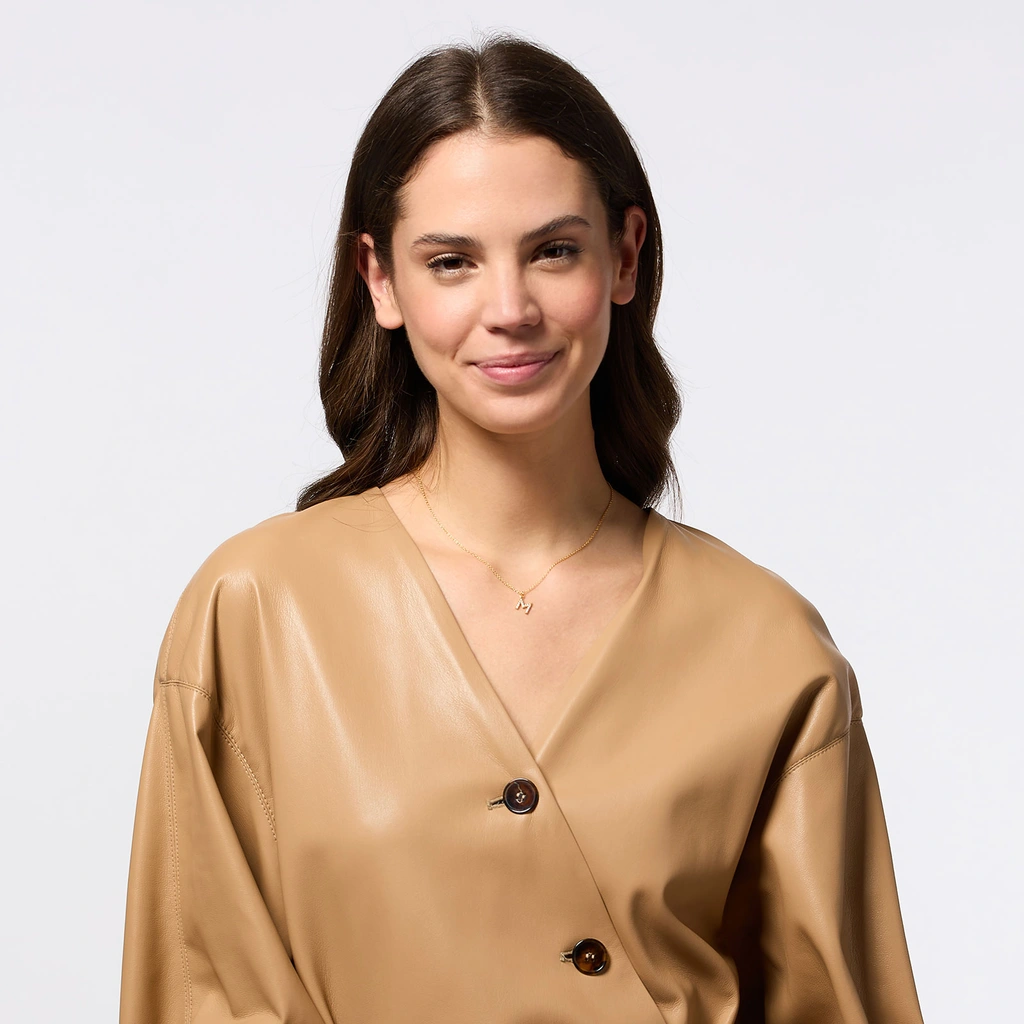 Guldpläterat halsband bokstav M - 42+3 cm