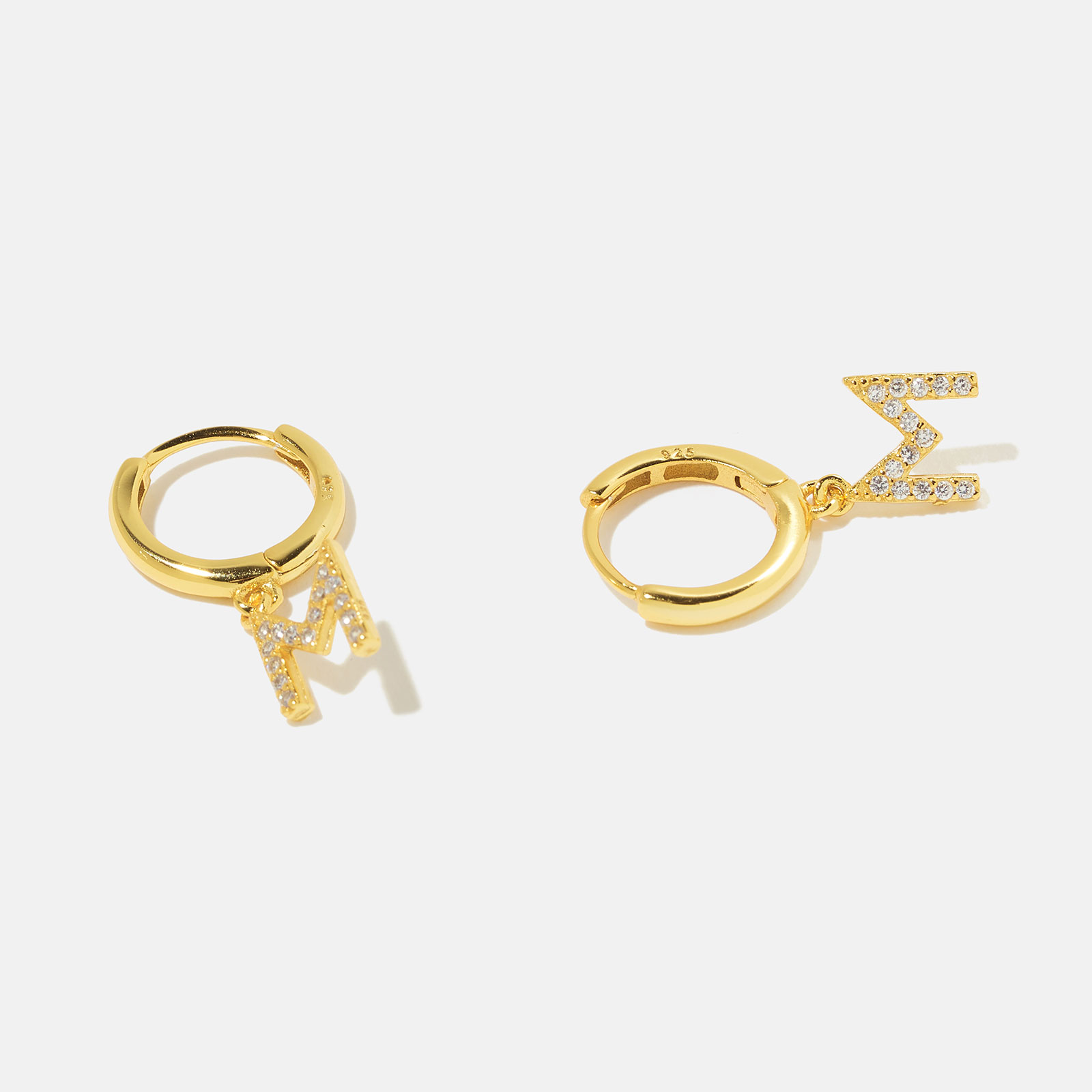 Guldpläterade silverörhängen - hoops M