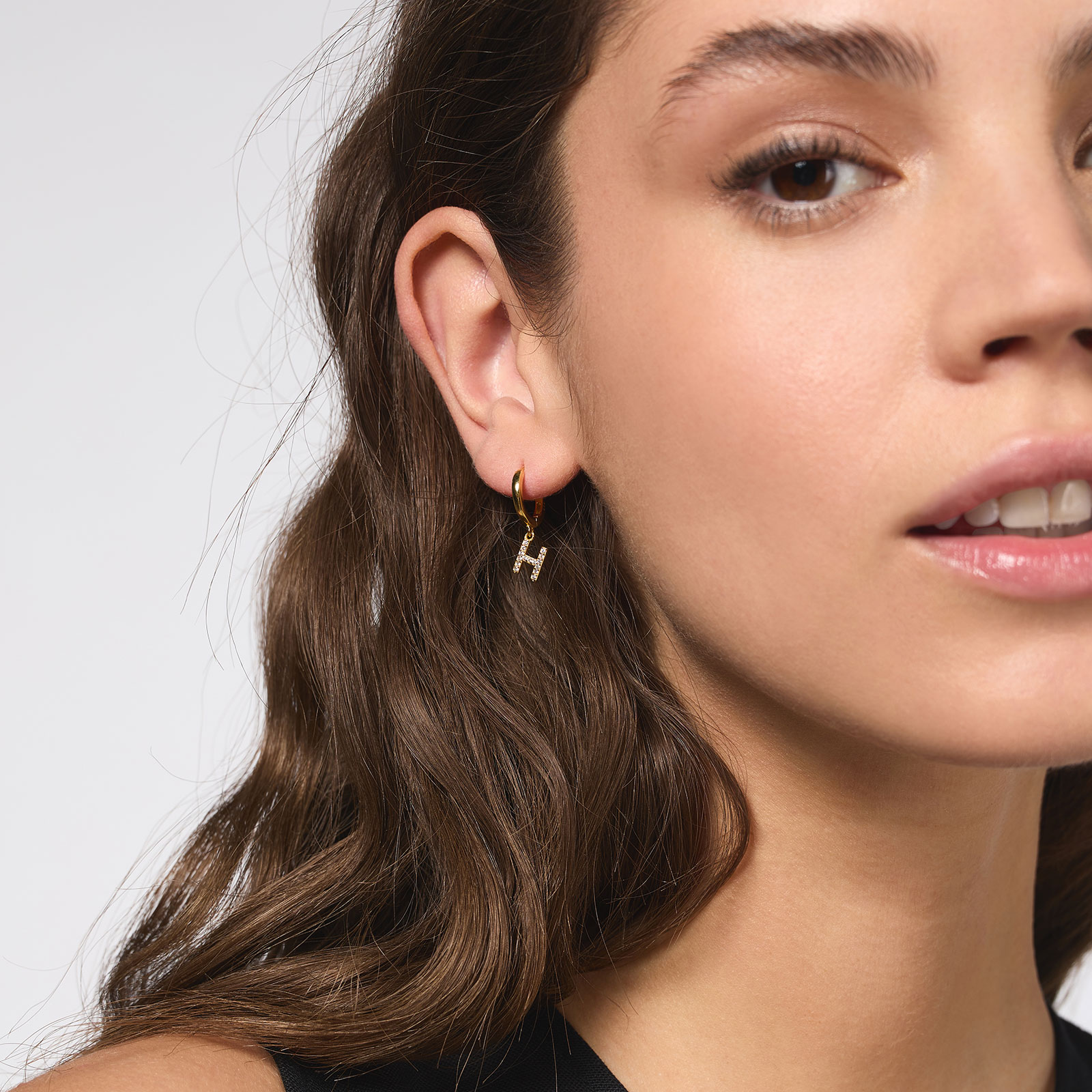 Guldpläterade silverörhängen - hoops H