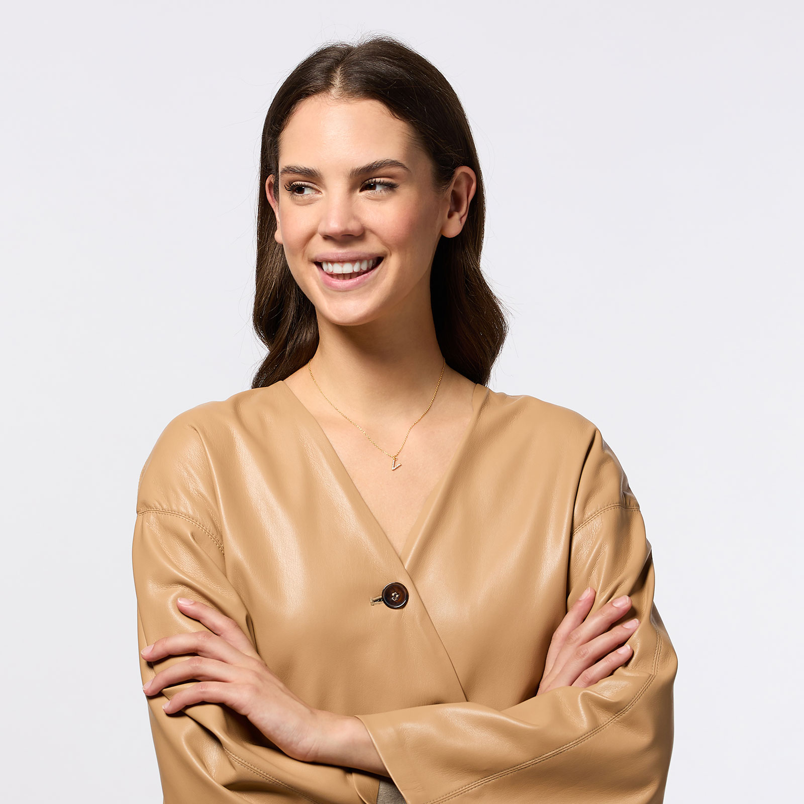 Guldpläterat halsband bokstav V - 42+3 cm