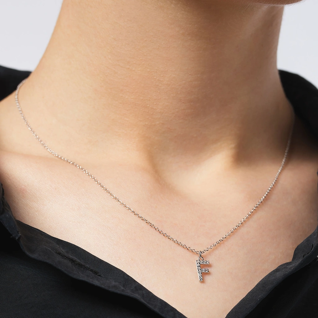 Halsband äkta silver, bokstav F - 42+3 cm
