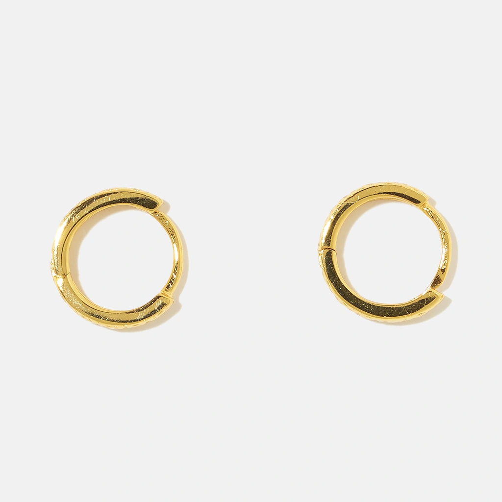 Guldpläterade silverörhängen - mönstrade hoops 12 mm