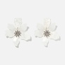 Örhängen vita skimrande blommor