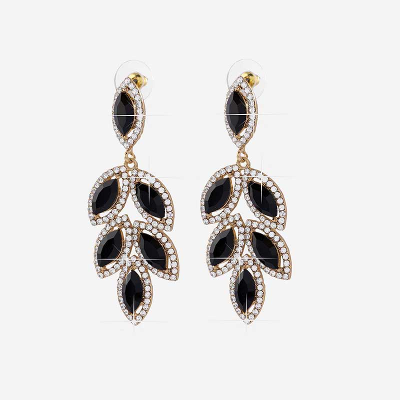 Red Carpet Strassörhängen - svarta stenar