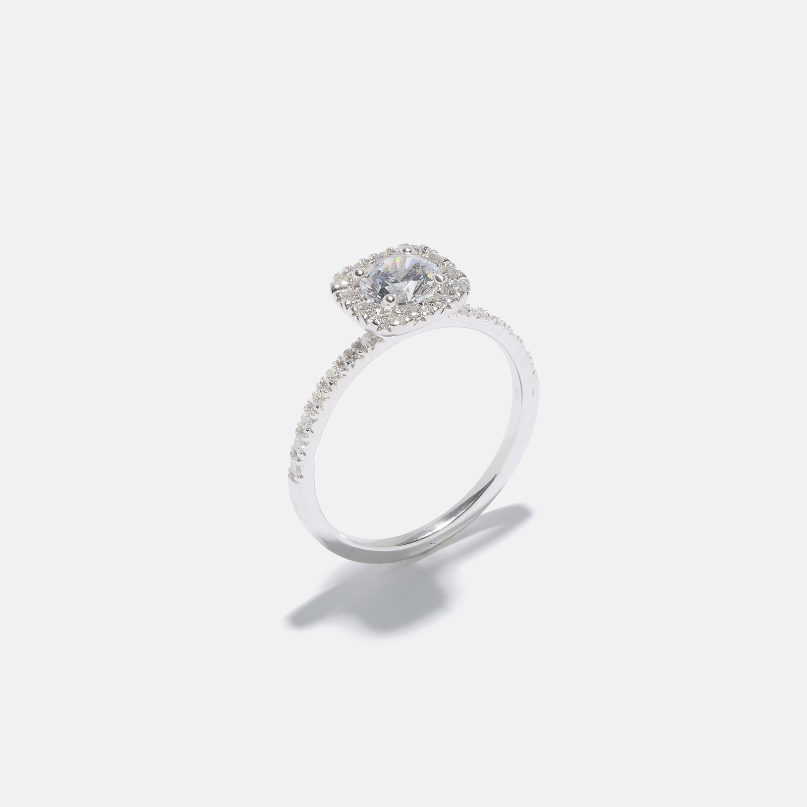 Ring Sabina - 18k vitguld, labbodlade diamanter 0,7 carat