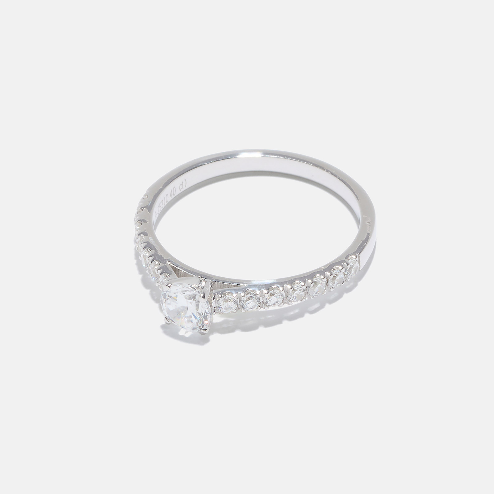 Ring Reneé - 18k vitguld, labbodlade diamanter 0,4 carat