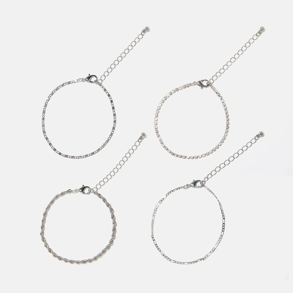 4-pack silverfärgade armband dam