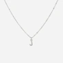 Silverfärgat halsband - bokstav J