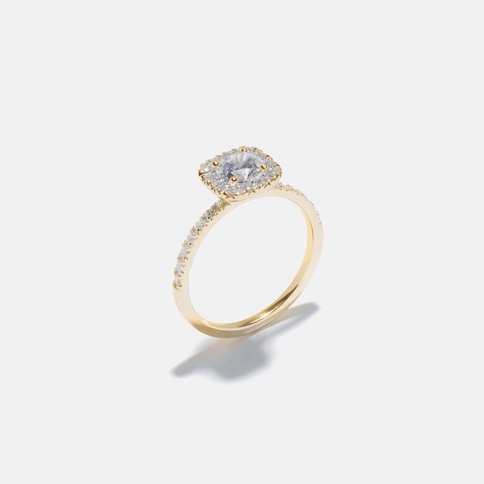 Ring Sabina - 18k guld, labbodlade diamanter 0,7 carat