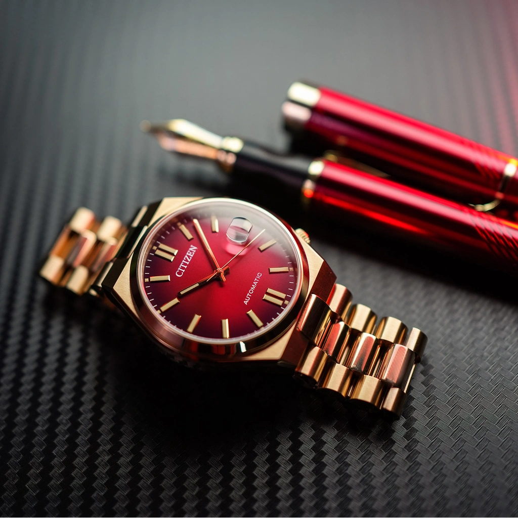 Citizen Tsuyosa automatisk herr - guld/röd NJ0153-82X
