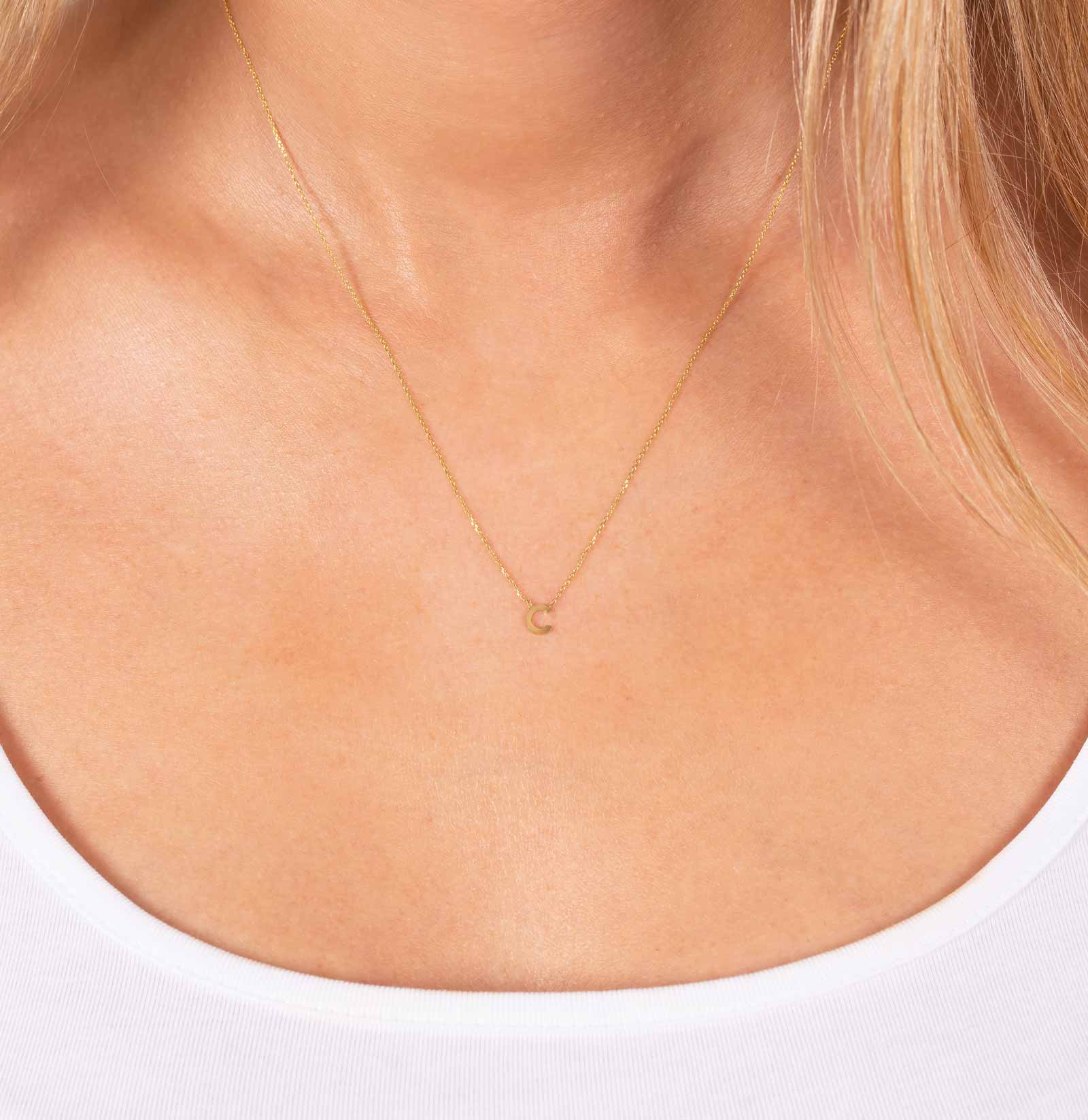 Halsband 9k guld - Bokstav C