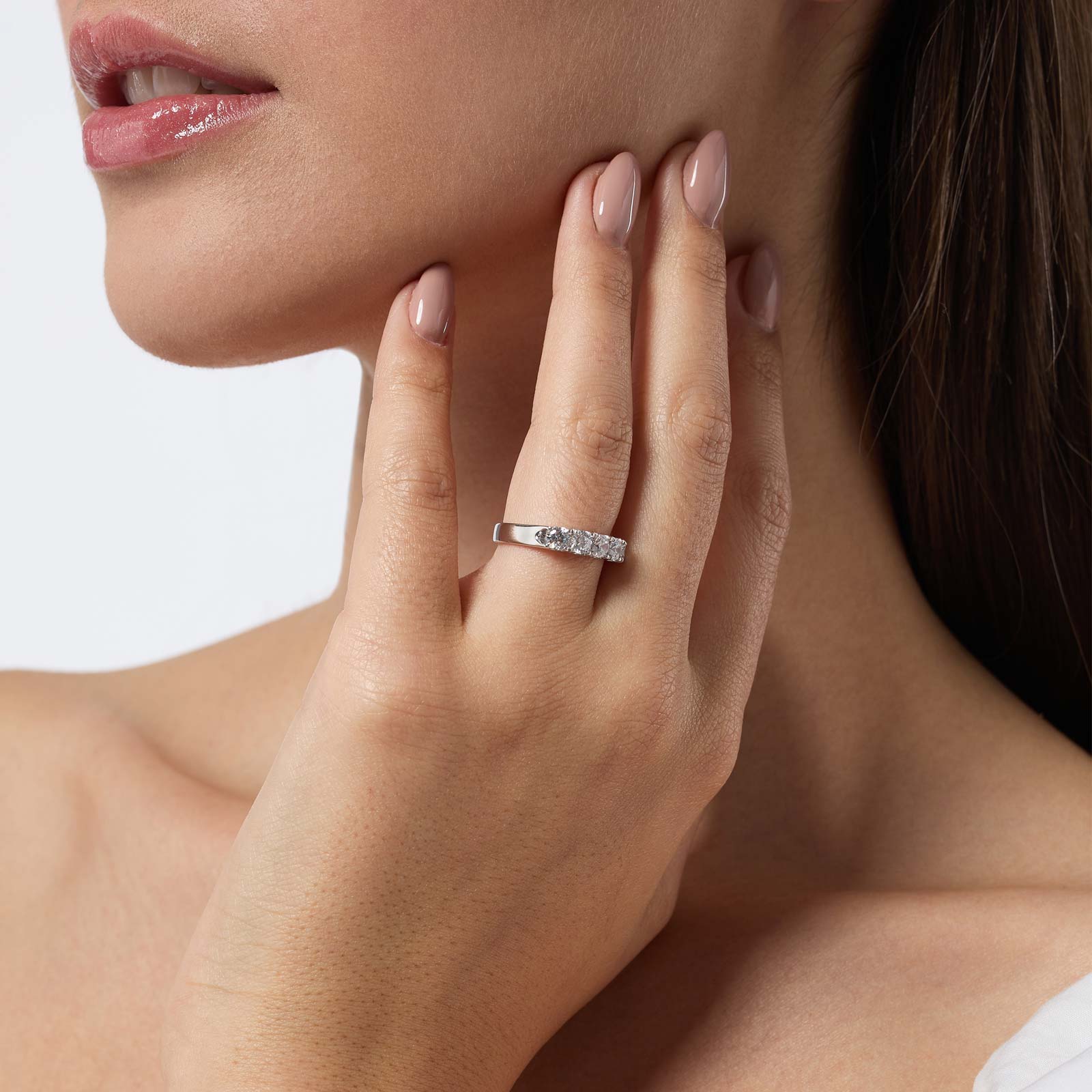 Alliansring Linda - 18k vitguld, labbodlade diamanter, 1 ct