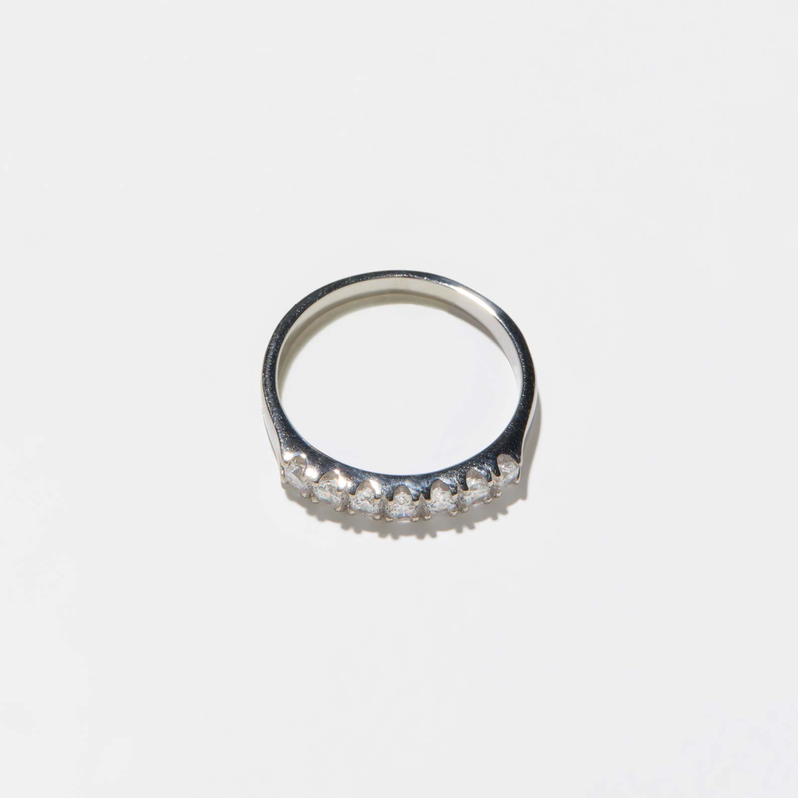 Alliansring Katrin - 18k vitguld, labbodlade diamanter, 0,5 ct