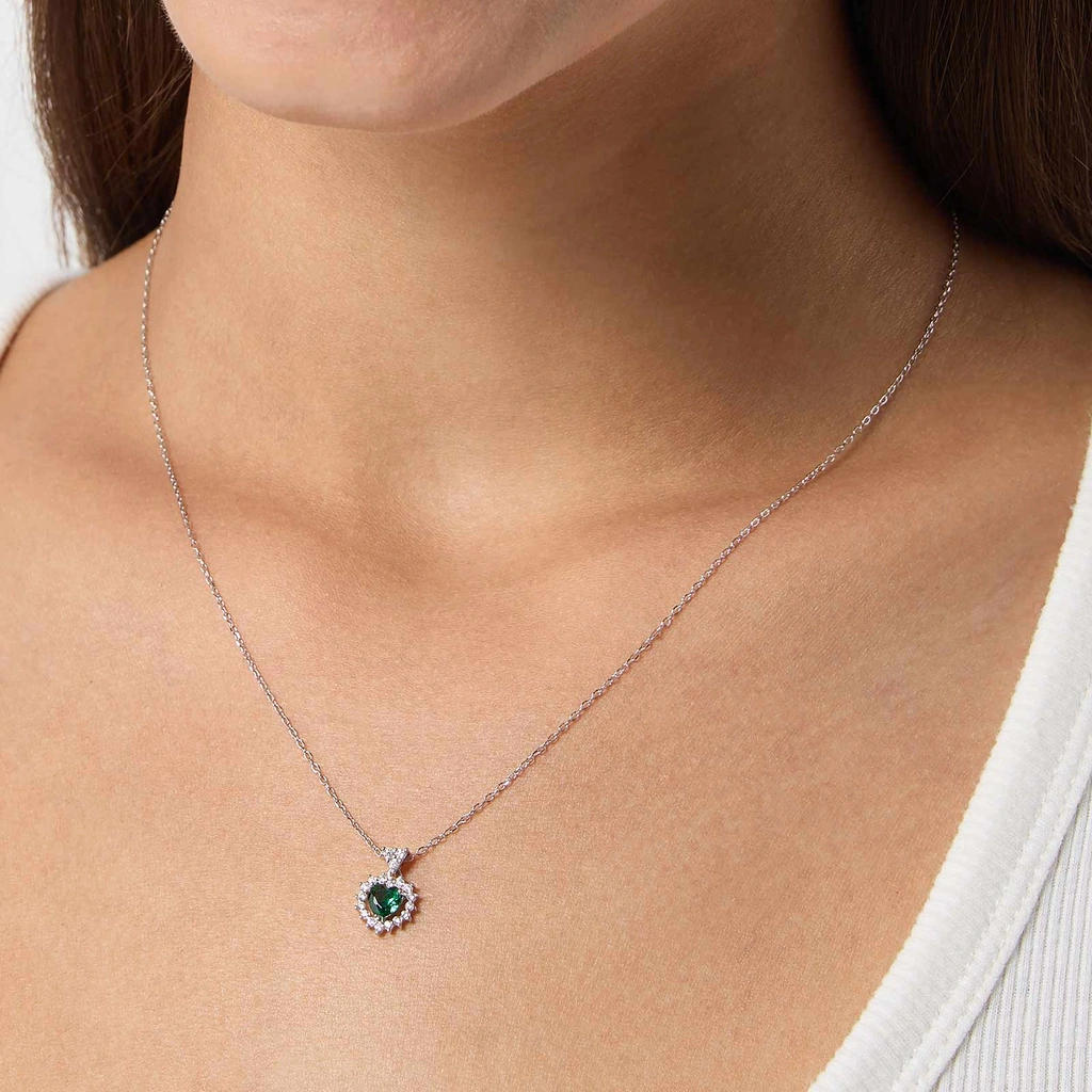 Halsband i äkta silver -  grönt hjärta med halo, 40+5cm