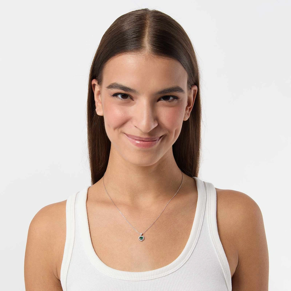 Halsband i äkta silver -  grönt hjärta med halo, 40+5cm