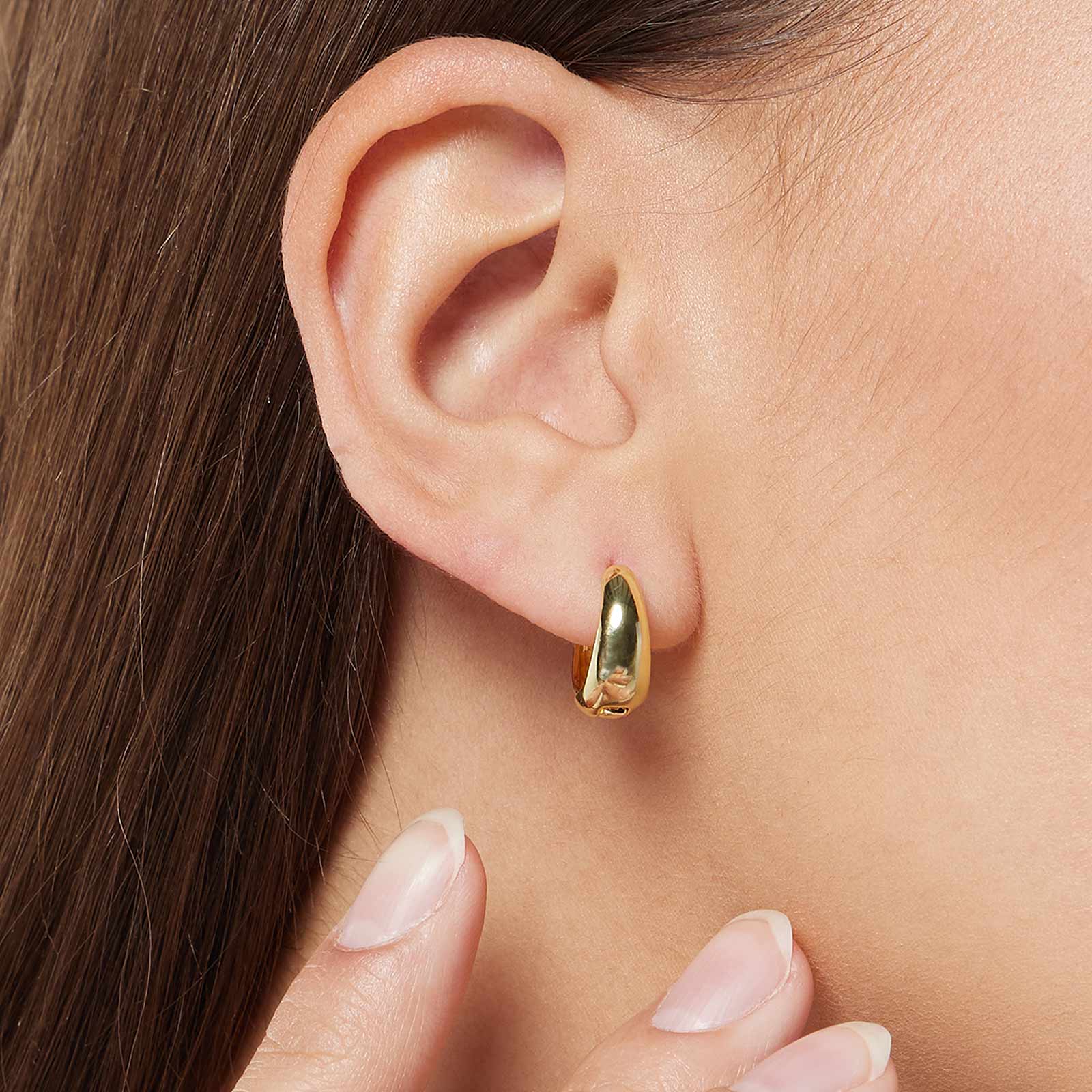 Guldfärgade hoops - docerade