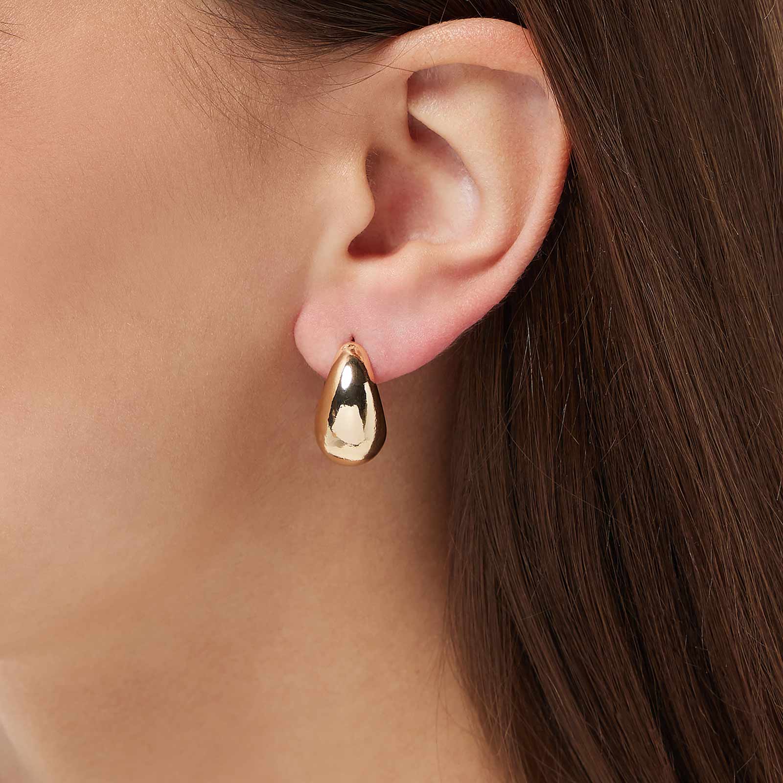 Guldfärgade örhängen - breda öppna hoops