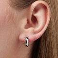 Silverfärgad örhängen, rundade hoops, 10 mm