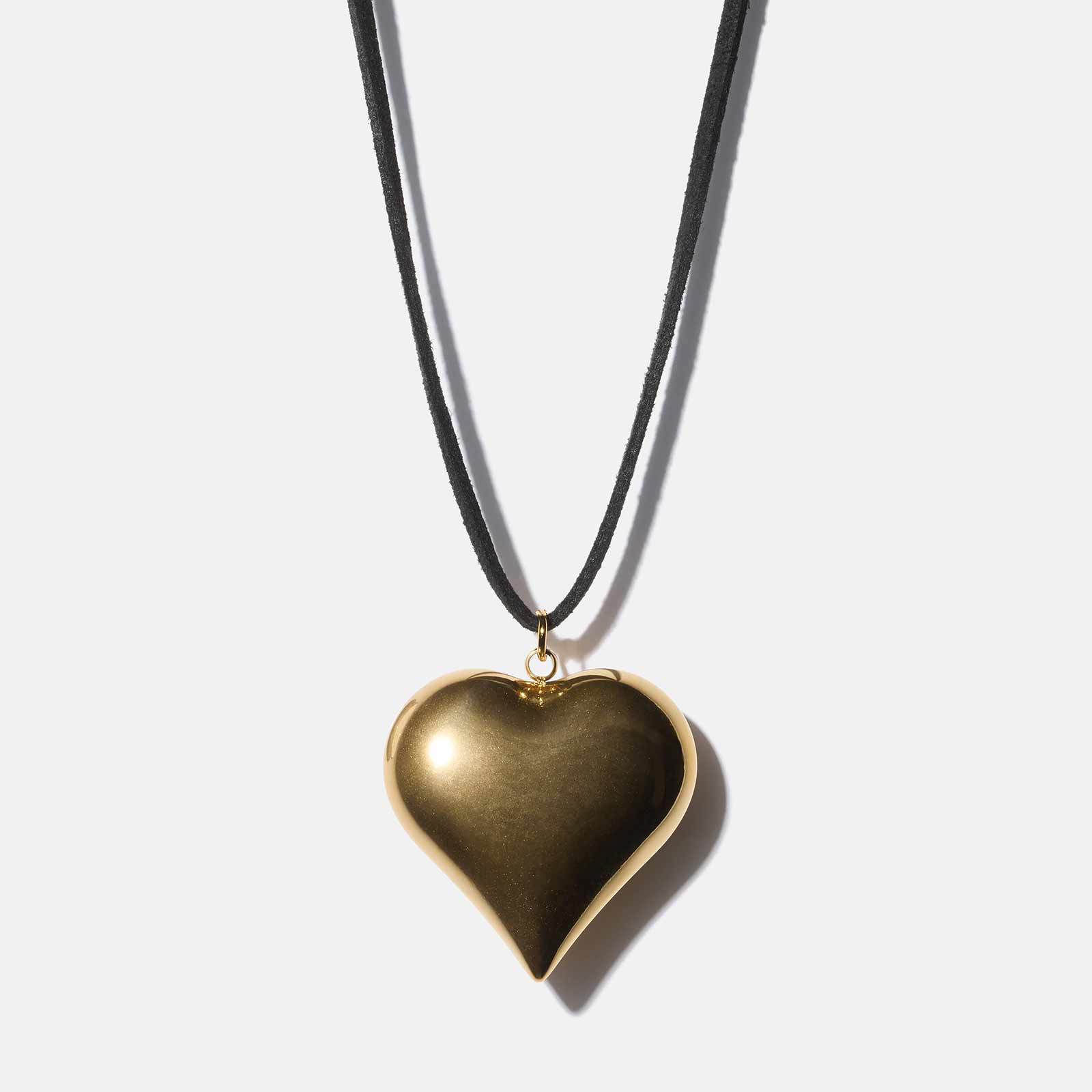 Halsband med guldpläterat stålhjärta - 144cm