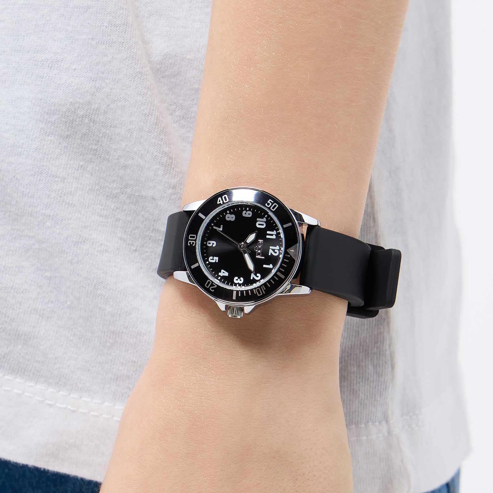 Regal barnklocka - silverton/svart, gummiband, 28 mm