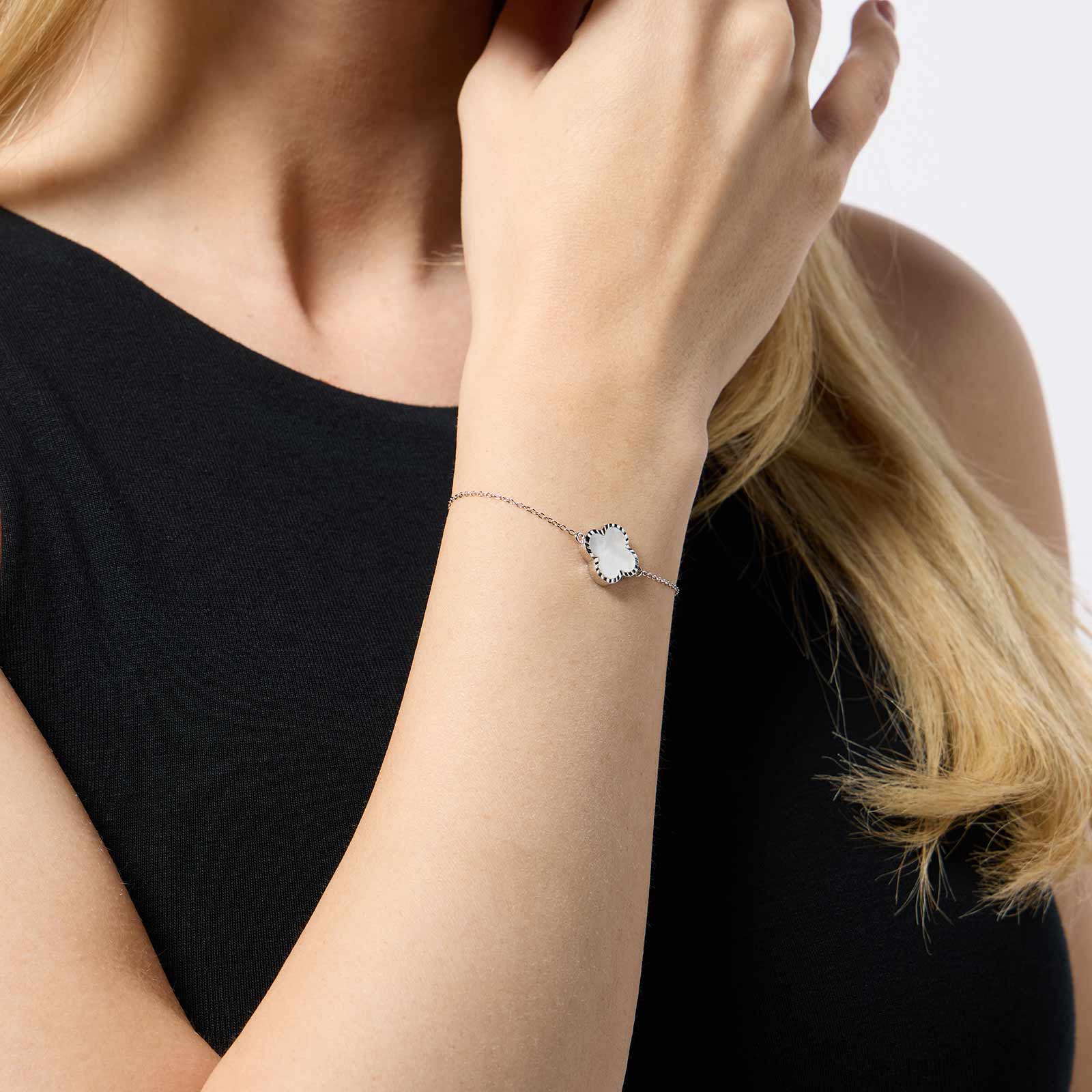 Armband dam, äkta silver - fyrklöver, snäckskal