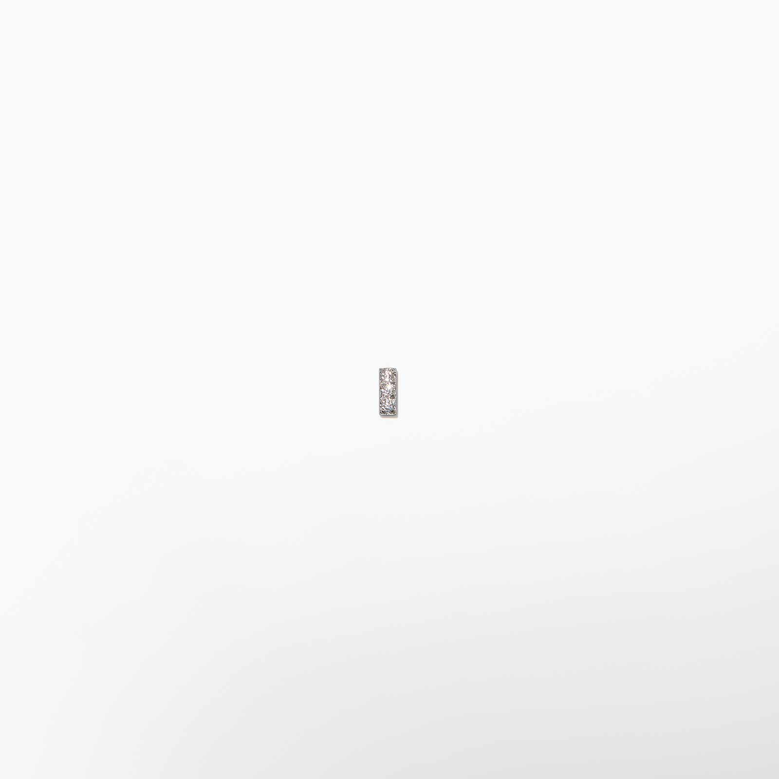 Näspiercing i stål - tre Zirkonia