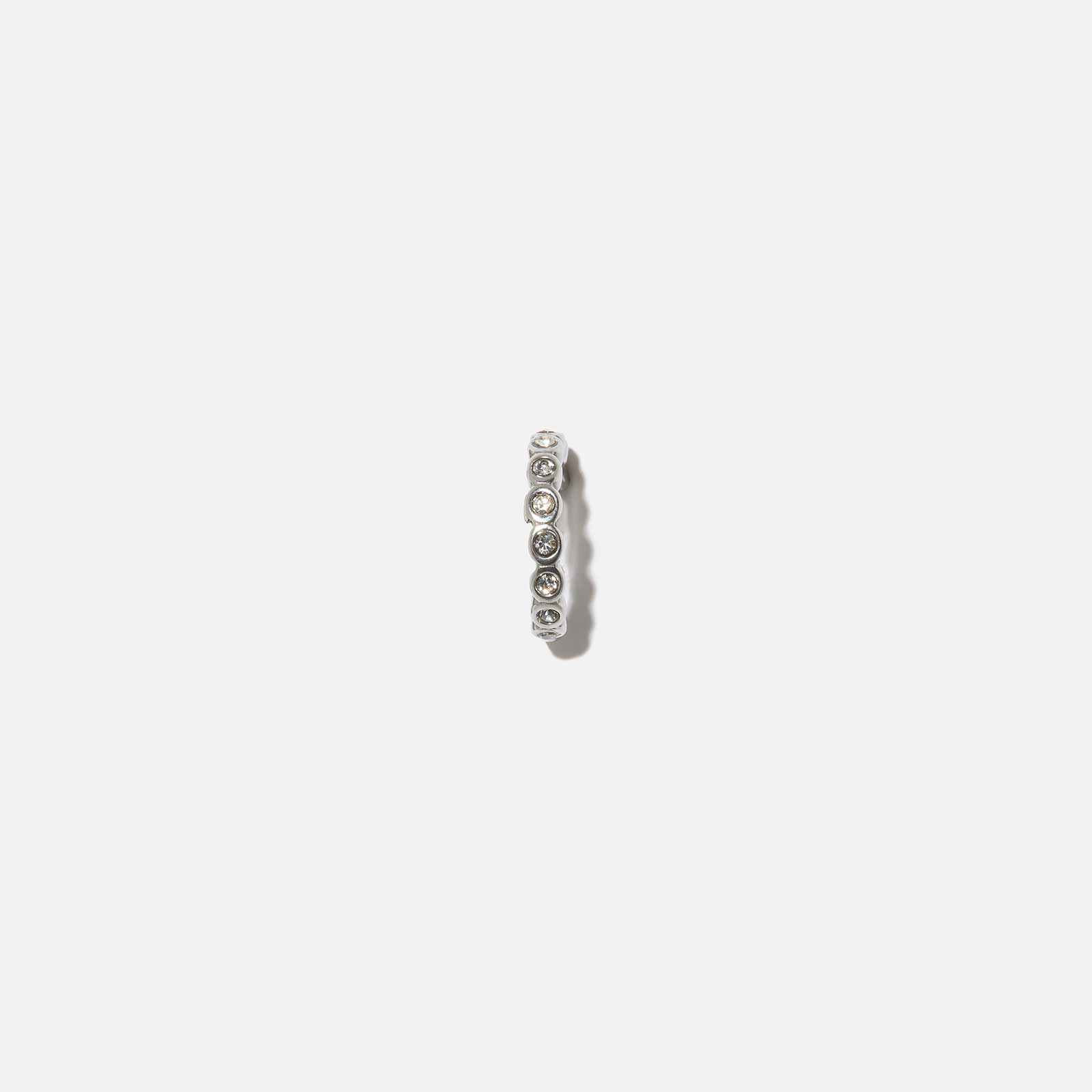 Ear Piercing i stål - hoop, bezelinfattade kristaller