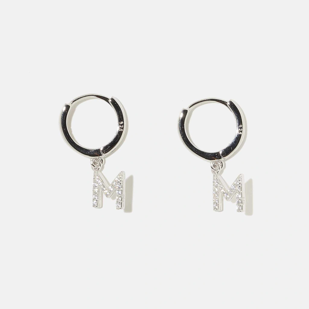 Örhängen äkta silver - hoops, bokstav M