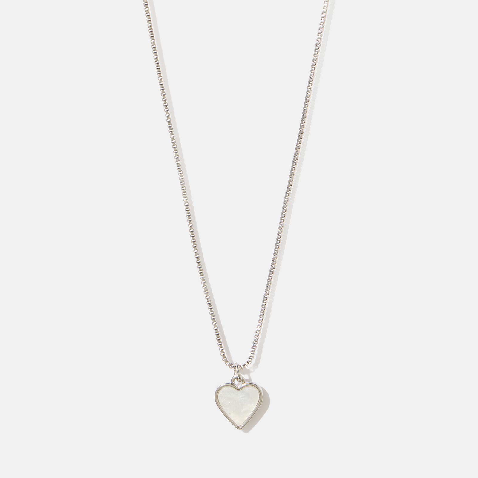 Silverfärgat halsband - Venezia, vitt hjärta