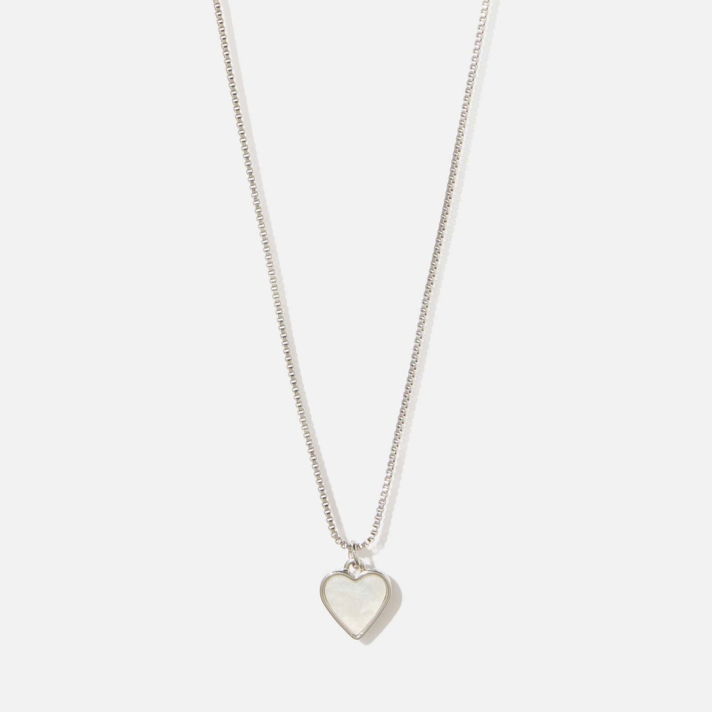 Silverfärgat halsband - Venezia, vitt hjärta