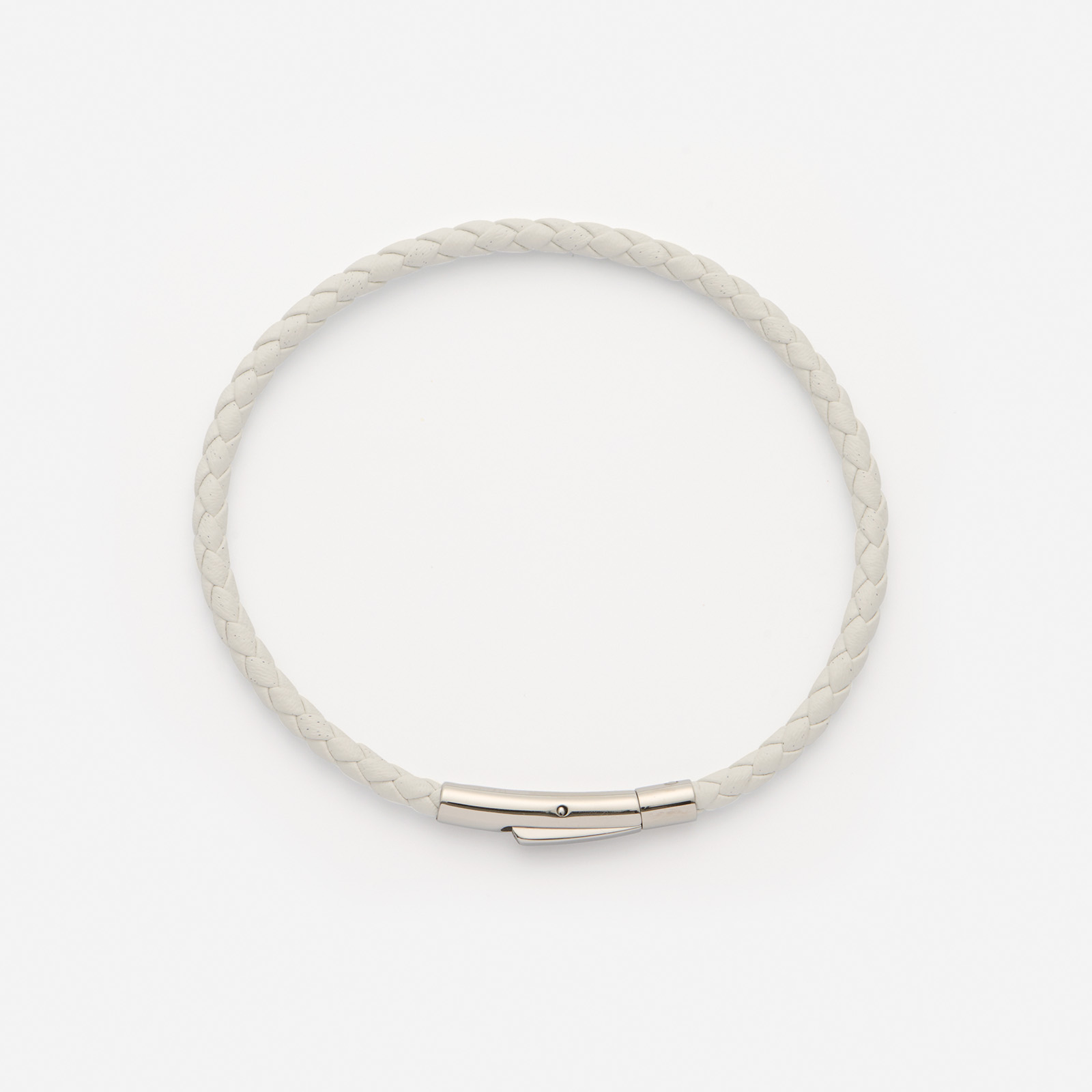 Vitt läderarmband med stålspänne, 18cm