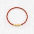 Orange läderarmband med stålspänne, 19cm