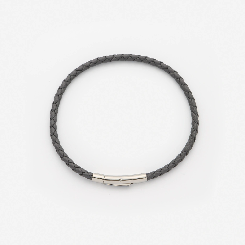 Grått läderarmband med stålspänne, 20cm