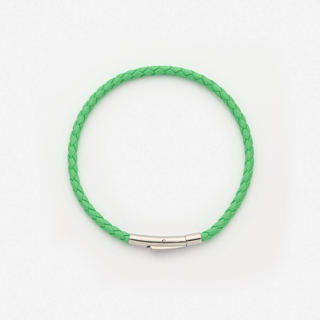 Limegrönt läderarmband med stålspänne, 20cm