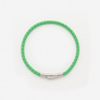 Limegrönt läderarmband med stålspänne