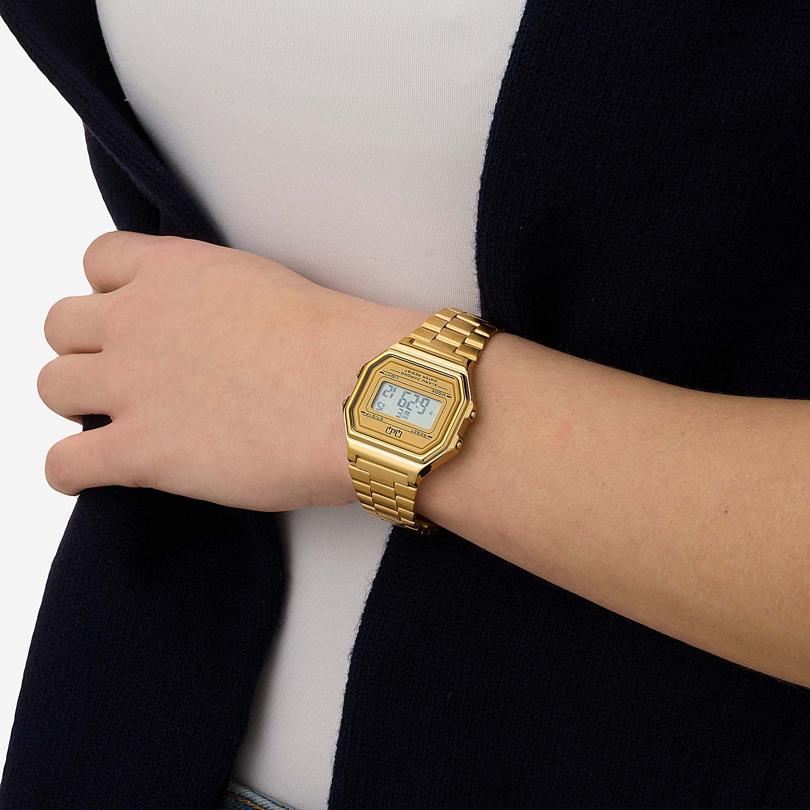 Q&Q digital damklocka - guldton, 28x34 mm