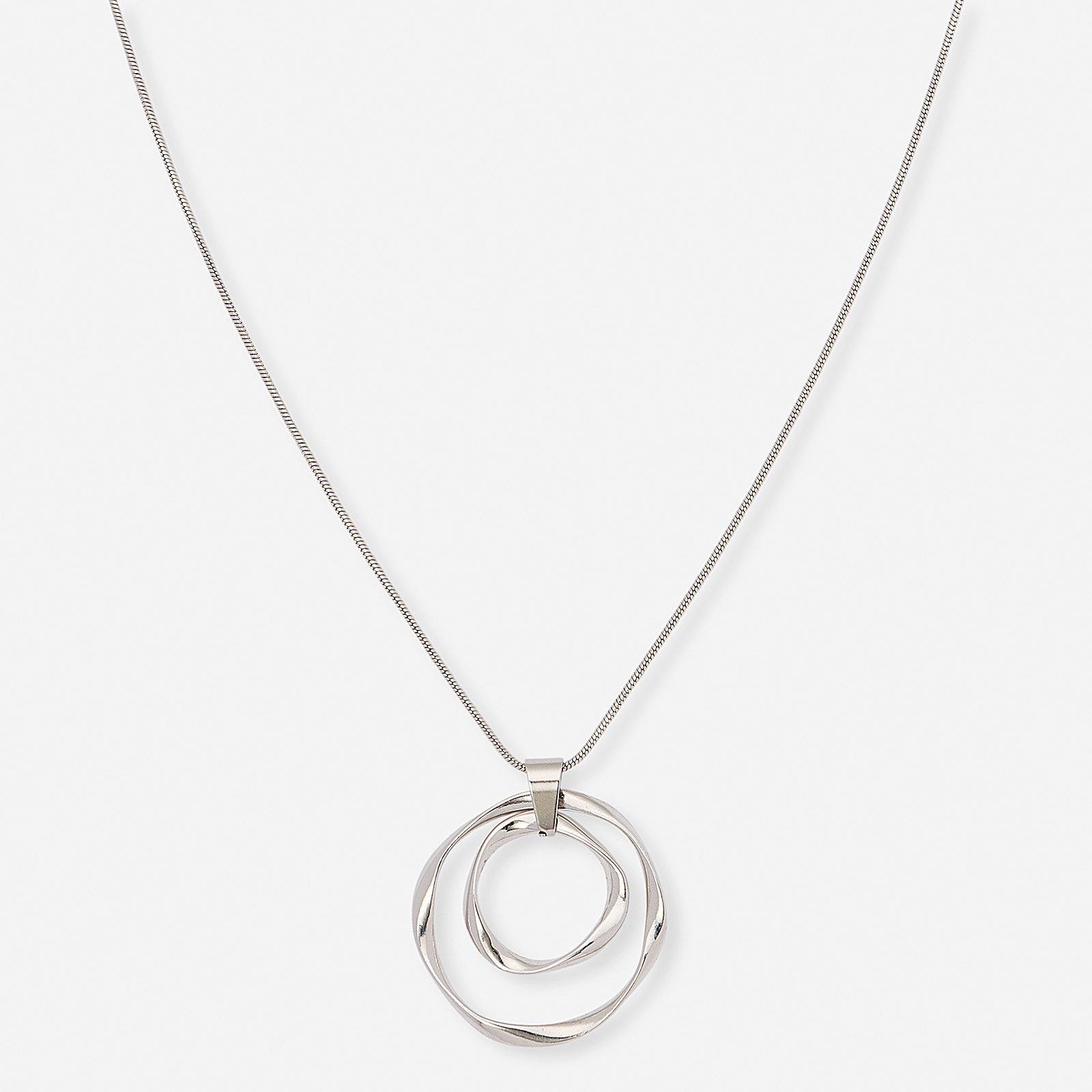 Silverfärgat halsband - vridna ringar, 60+6cm