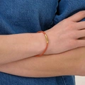 Orange läderarmband med stålspänne, 19cm
