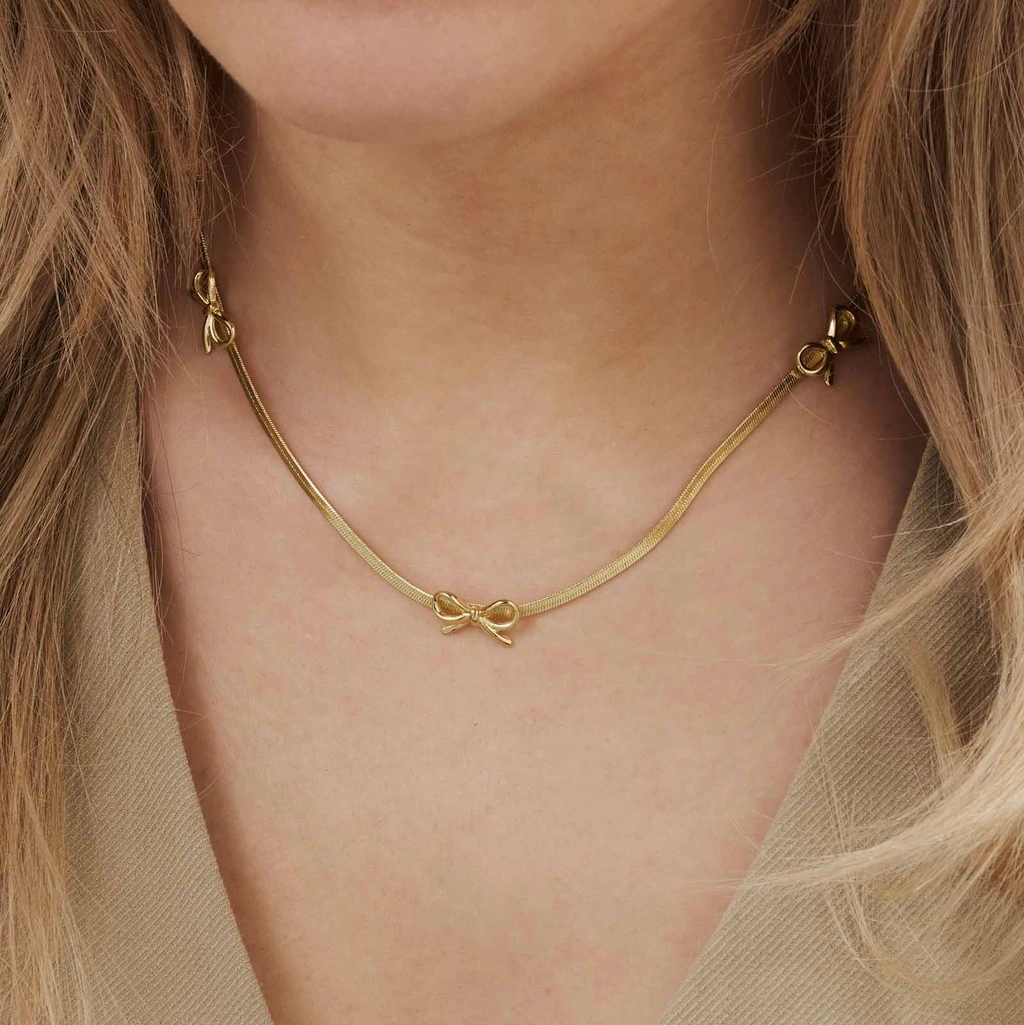 Guldfärgat halsband, rosetter, 40+6cm