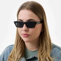 Solglasögon unisex Classic, svarta bågar