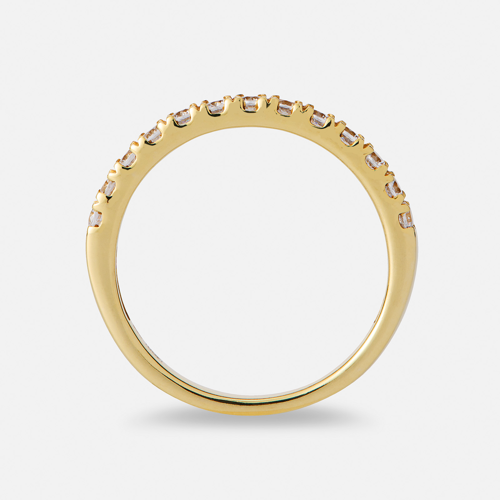 Alliansring 18k guld med 0,5 ct labbodlade diamanter