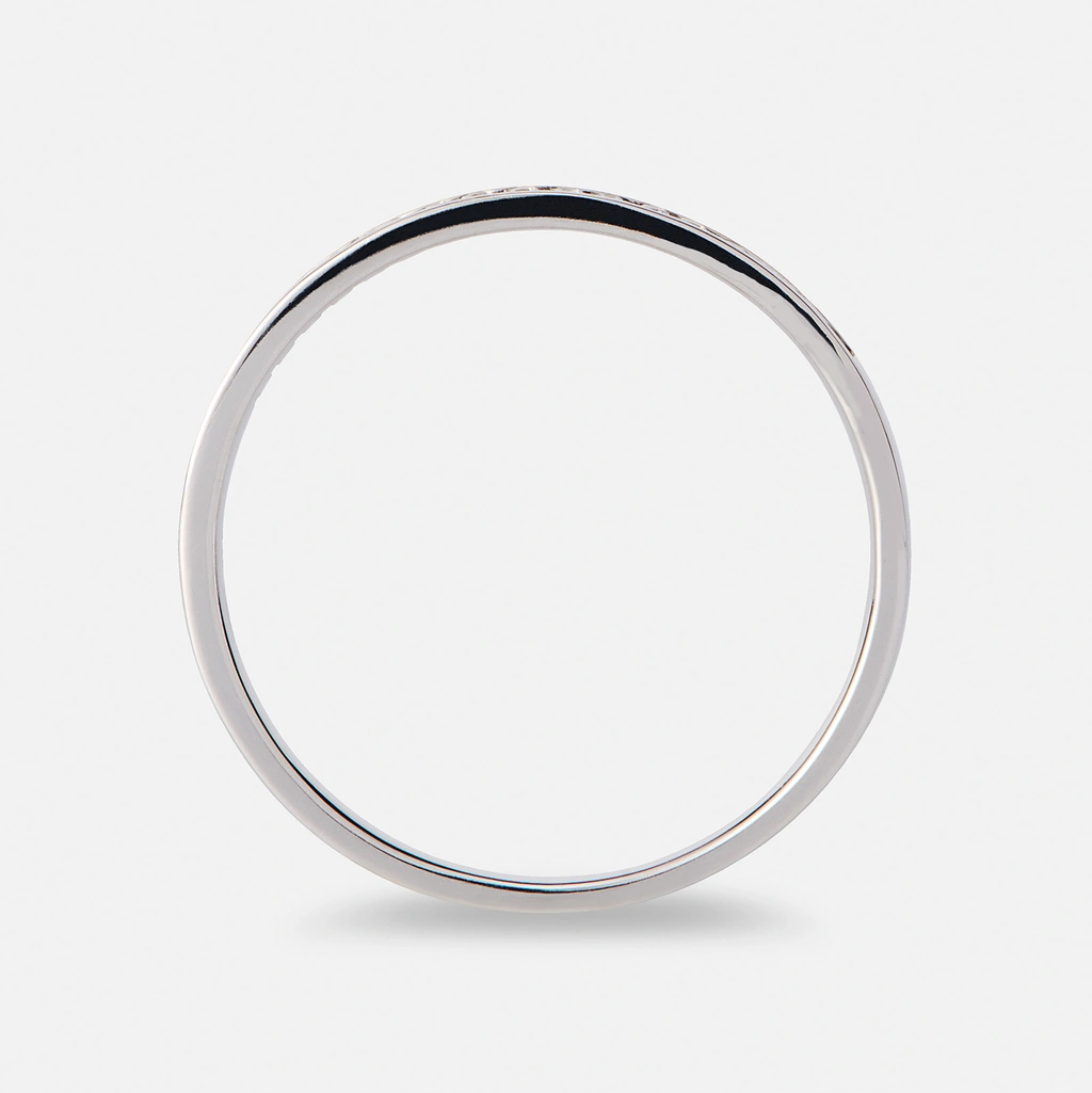 Alliansring 18k vitguld med 0,1 ct labbodlade diamanter - 18,5