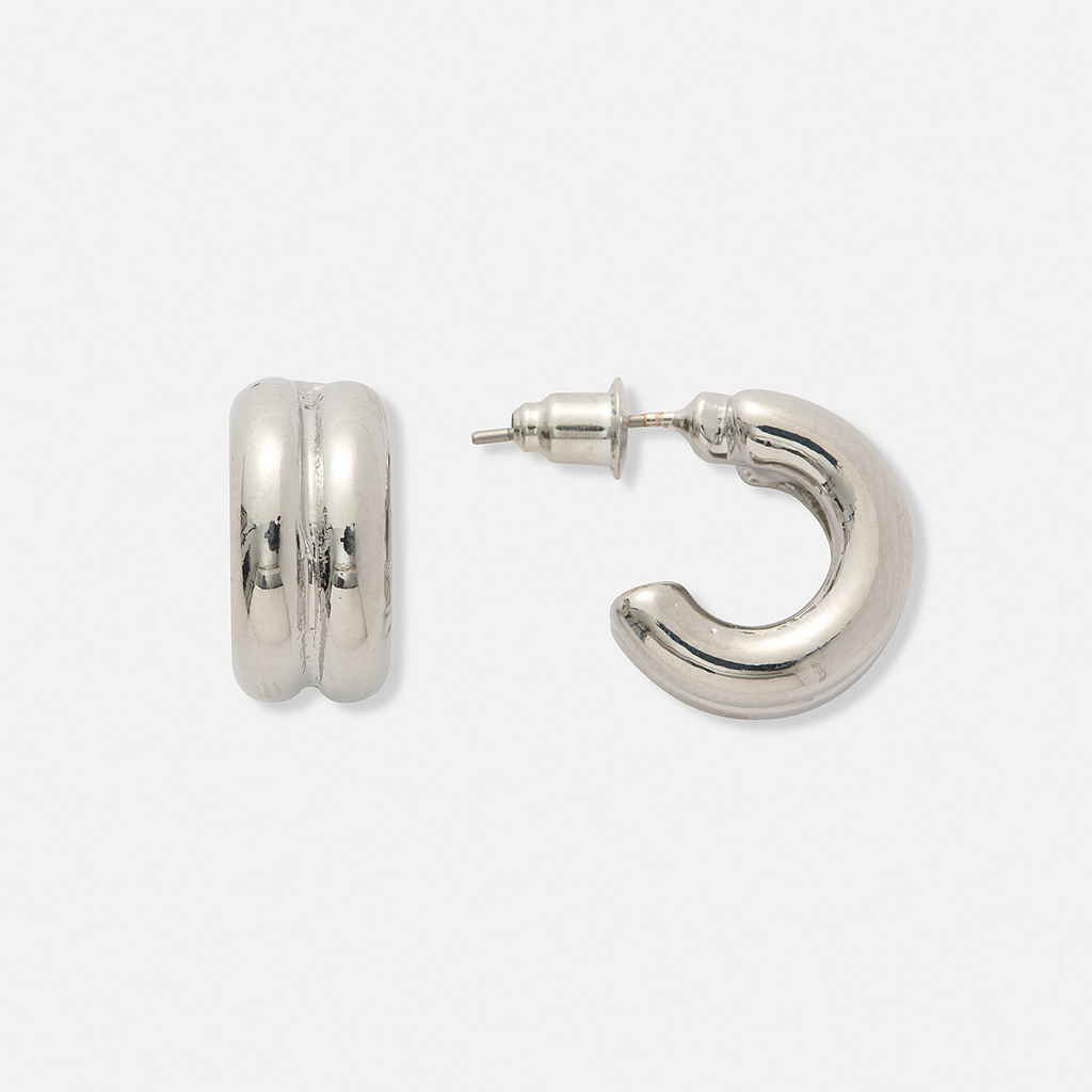 Silverfärgade örhängen, tvåradiga hoops- 14 mm