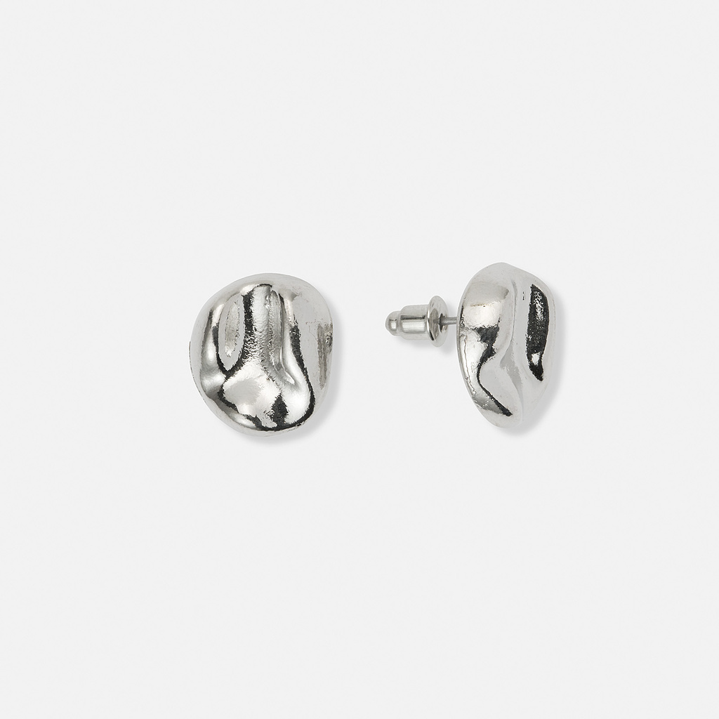 Silverfärgade örhängen, ojämn platta - 15 mm