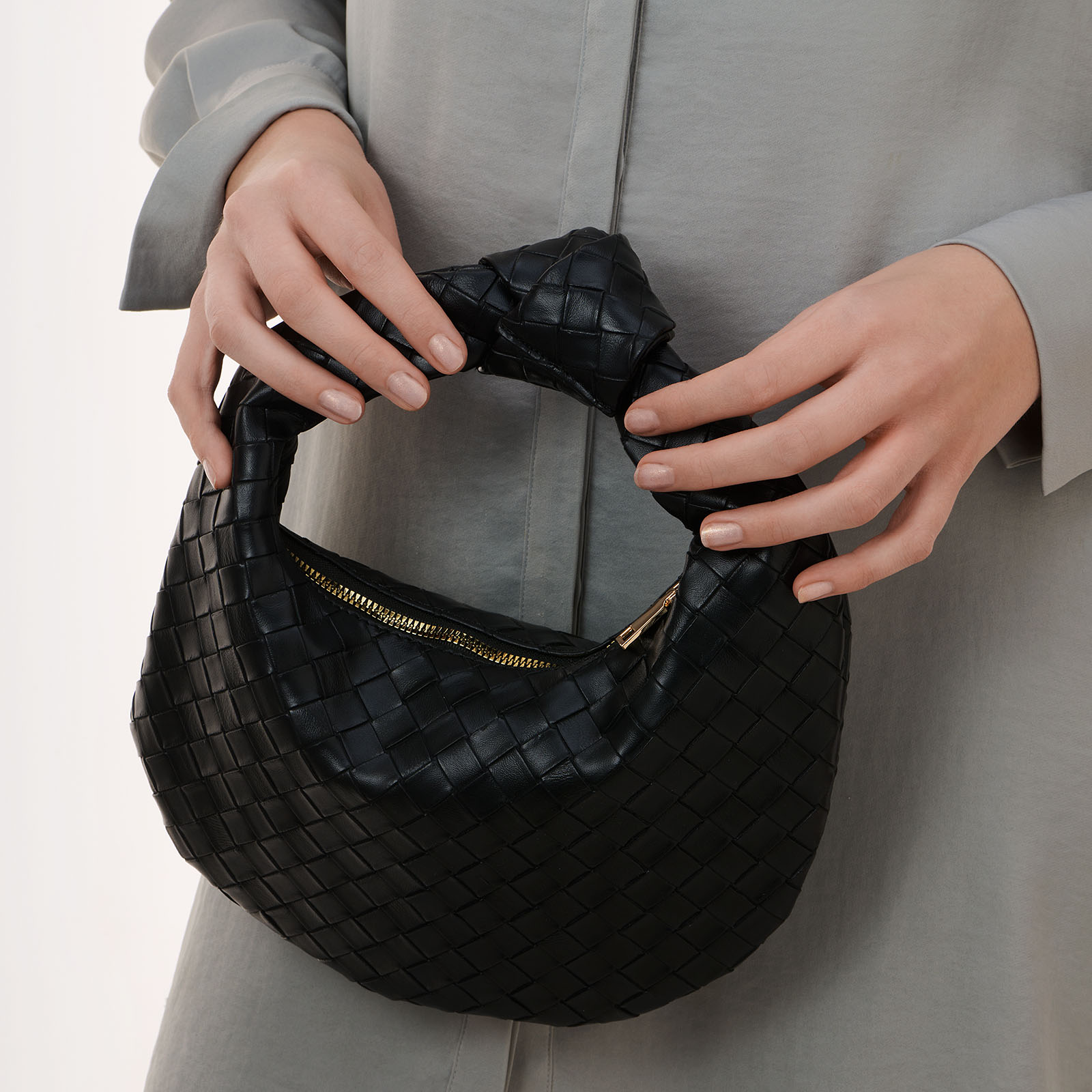 Svart flätad väska i PU-läder