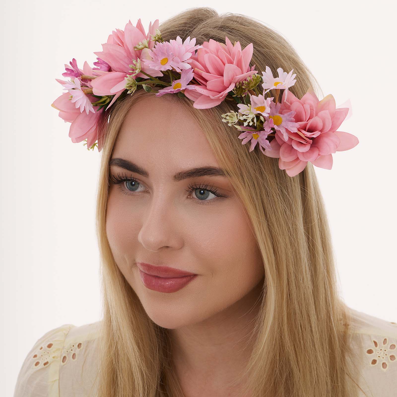 Blomkrans med band, blandade rosa blommor