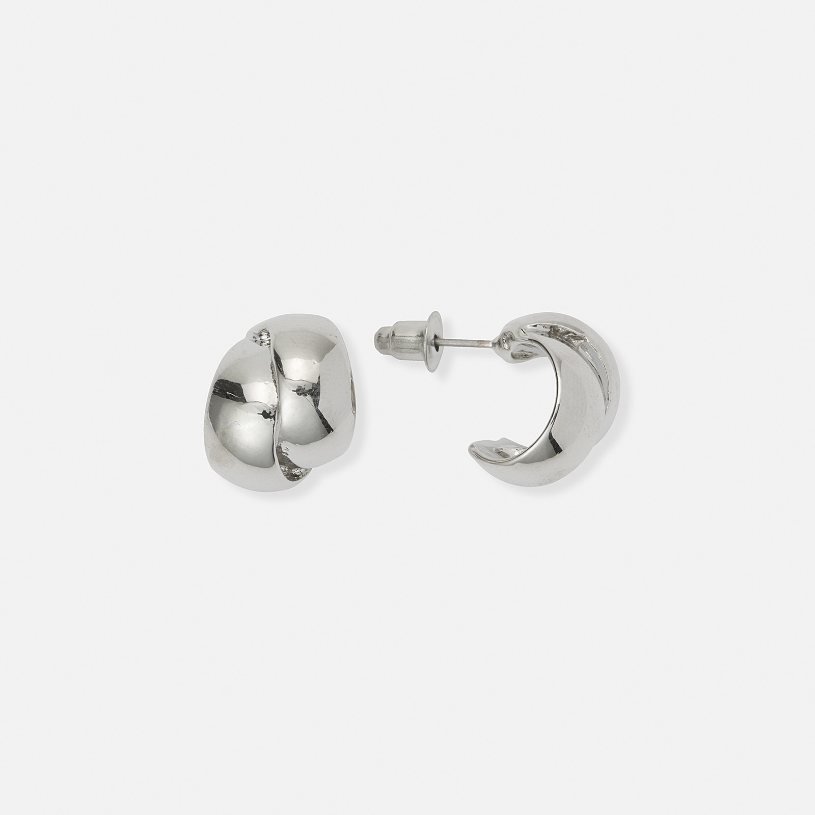 Silverfärgade örhängen, bred C-hoop - 15 mm