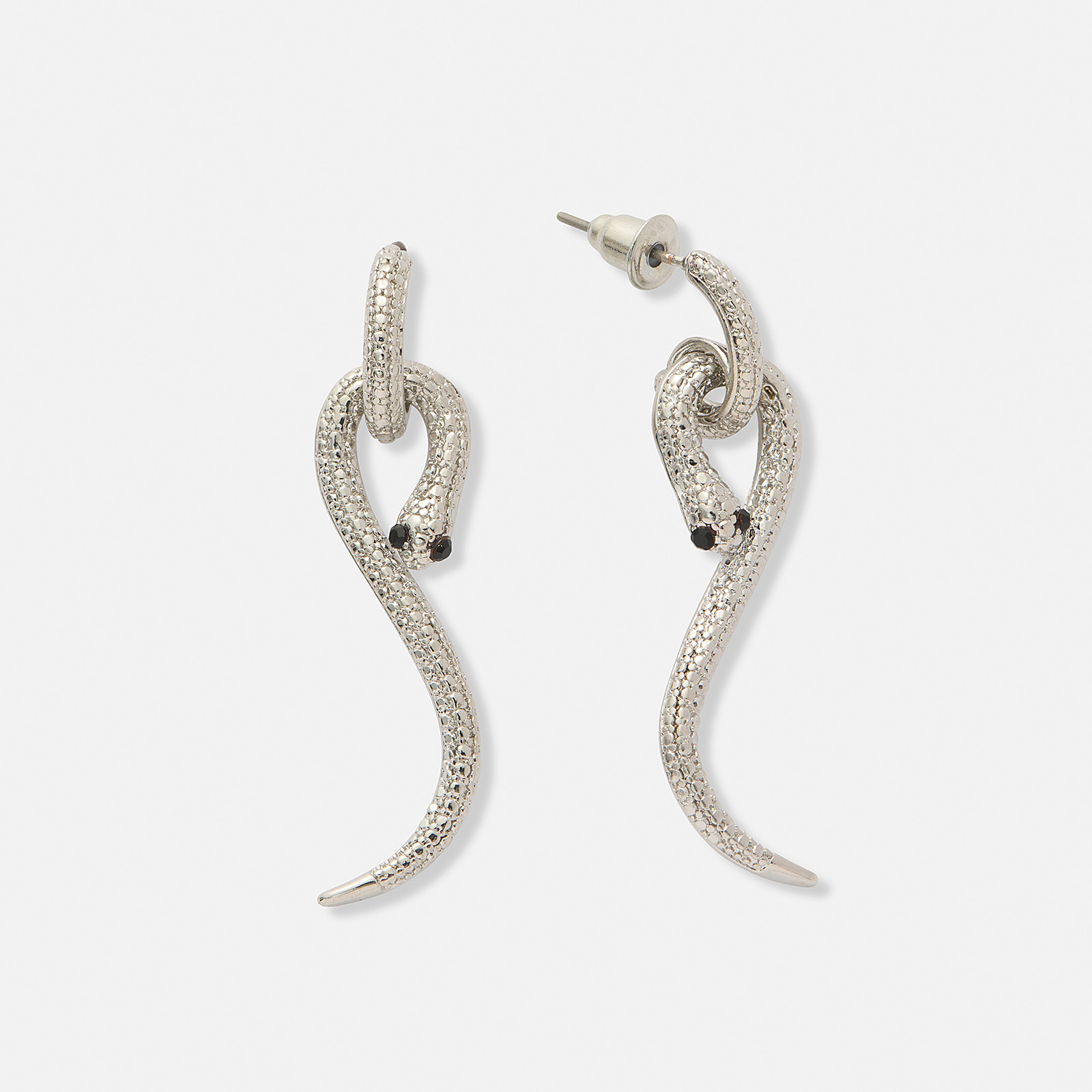 Silverfärgade örhängen med hängande ormar. 40mm